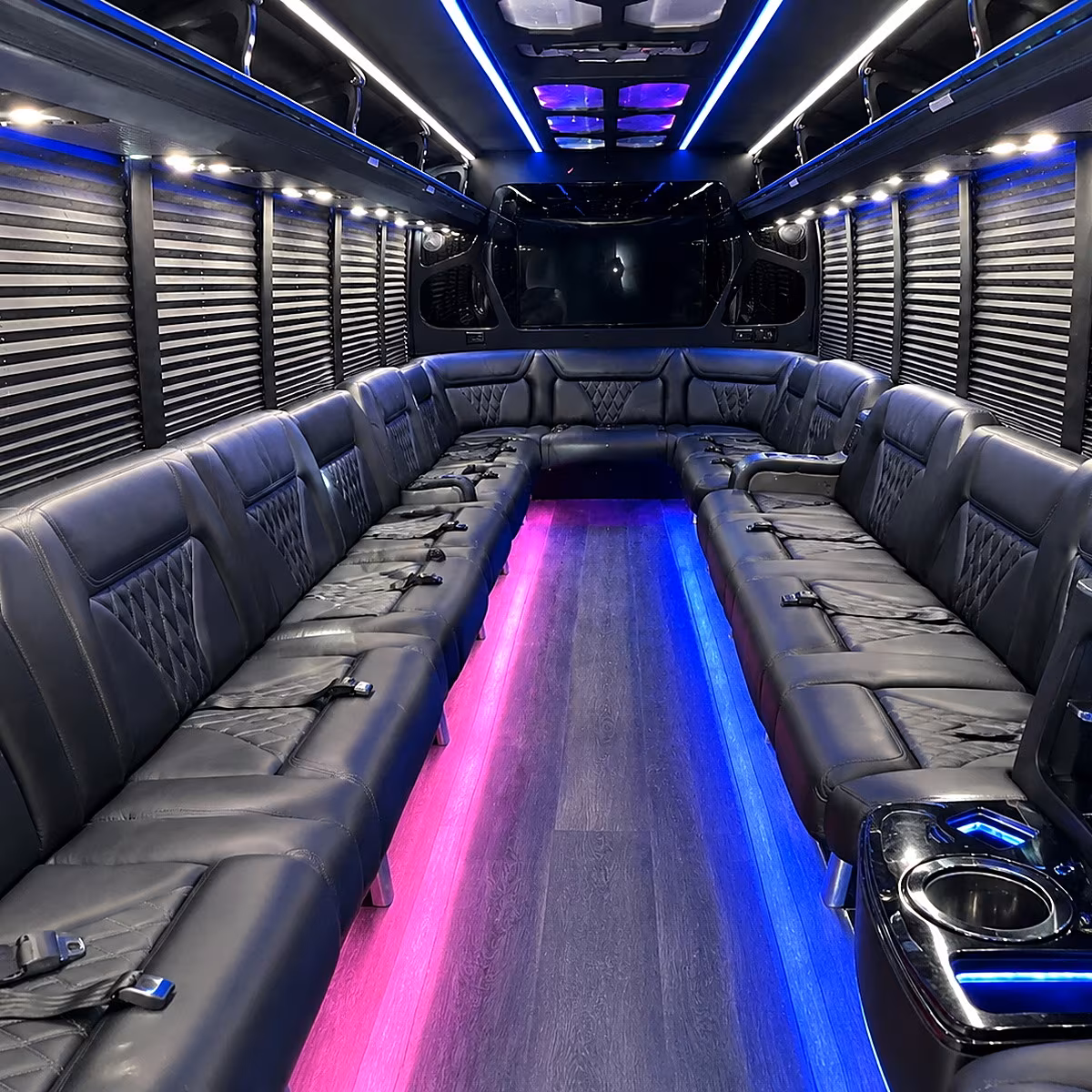 Rent a Bus to Memphis International Airport