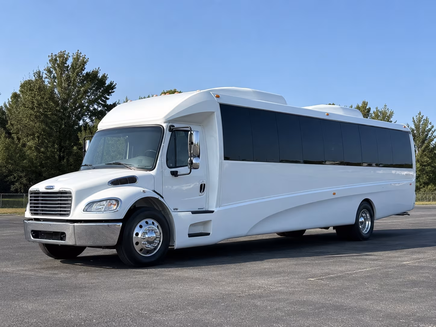 40 Passenger Party Bus Exterior