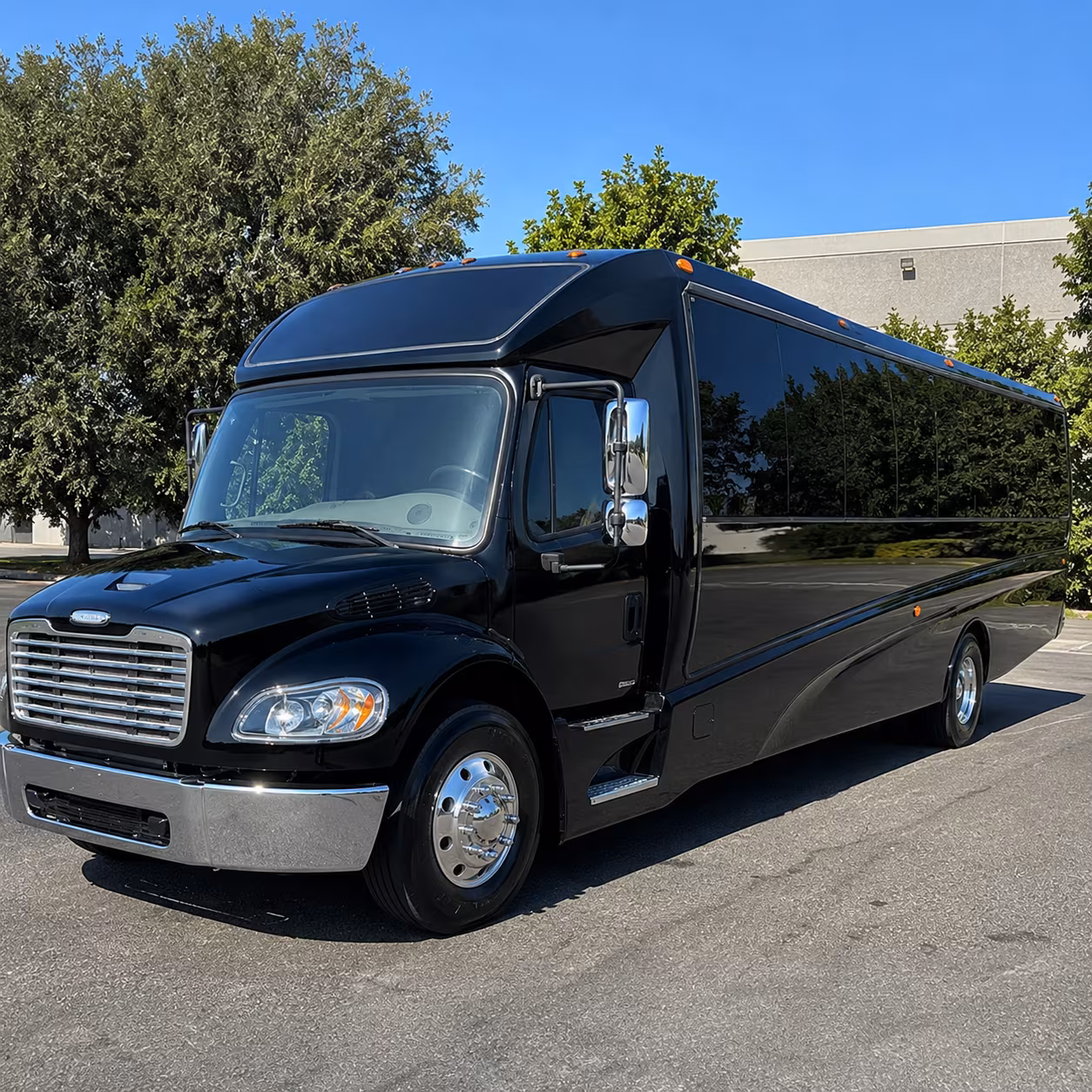 Clarksville Wedding Transportation & Shuttle Service