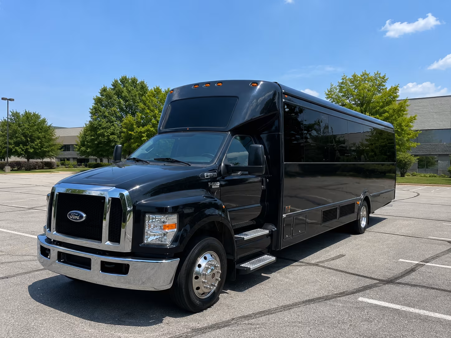 Memphis Bachelor & Bachelorette Transportation party bus exterior