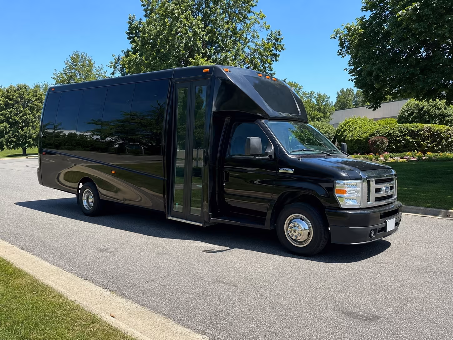 Memphis Bachelor & Bachelorette Transportation onboard seating