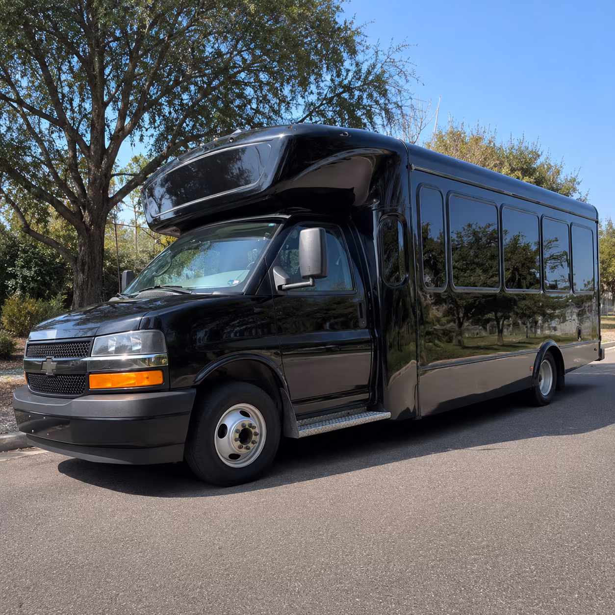 Memphis Sporting Event Transportation party bus exterior