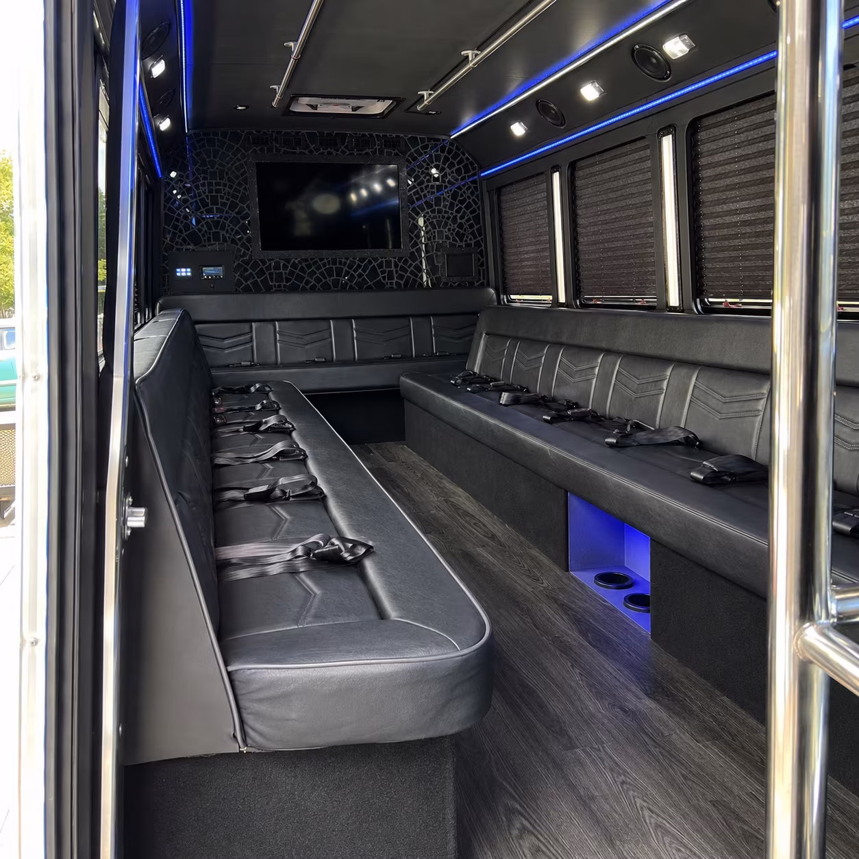 Nashville Homecoming & Prom Party Bus Rentals