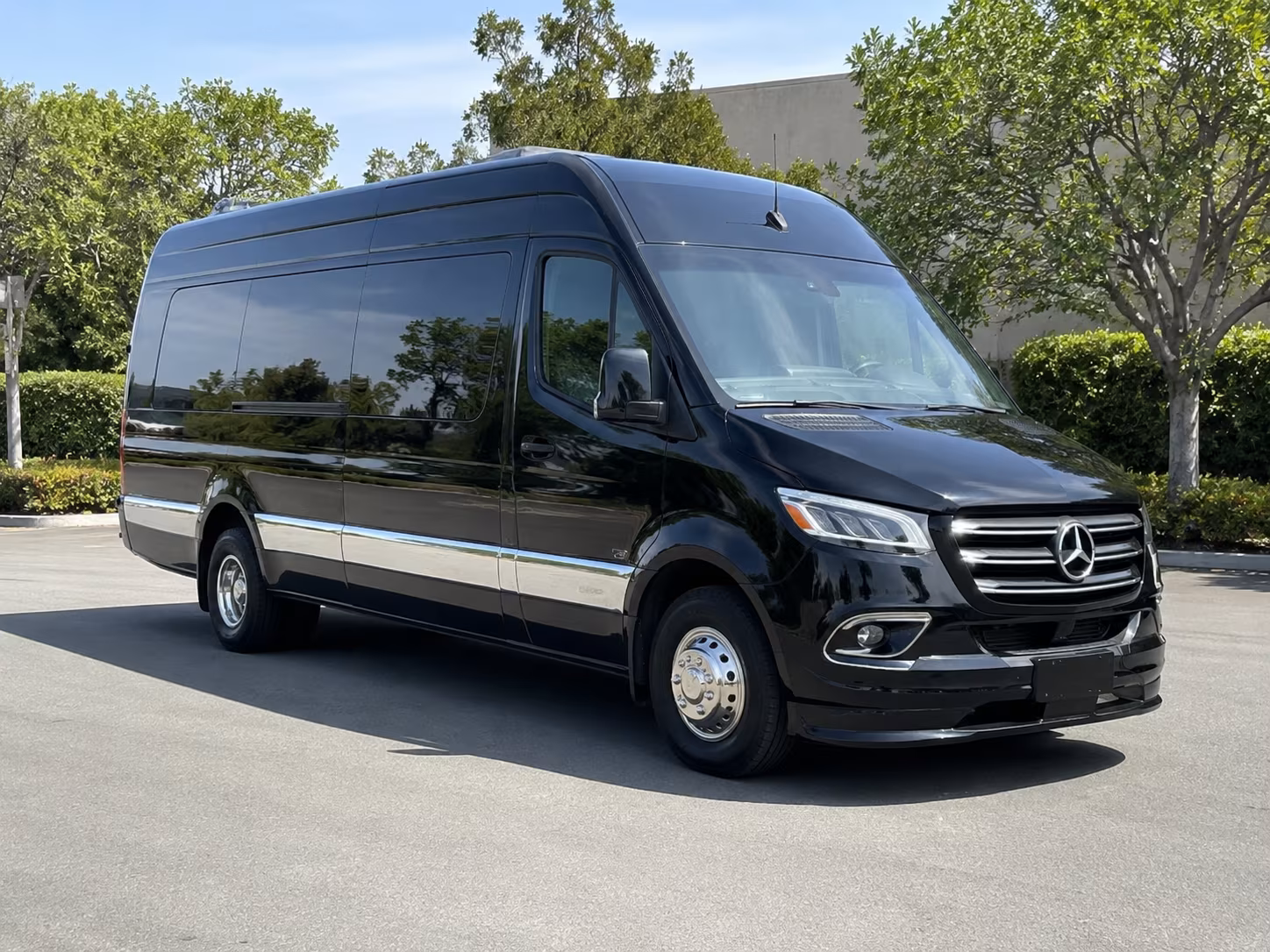 Nashville Wedding Transportation & Shuttle Service